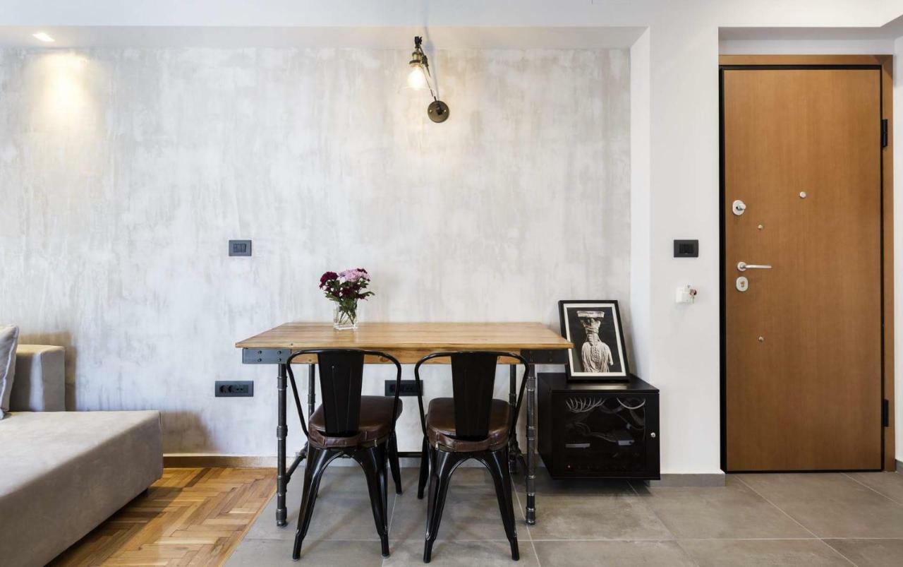 Atmospheric Apartment Near Acropolis By Cloudkeys アテネ エクステリア 写真